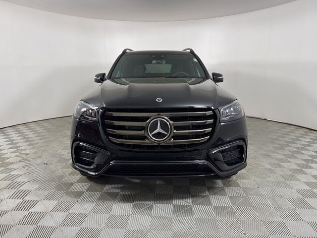 2025 Mercedes-Benz GLS 580