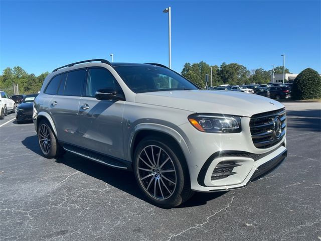 2025 Mercedes-Benz GLS 580