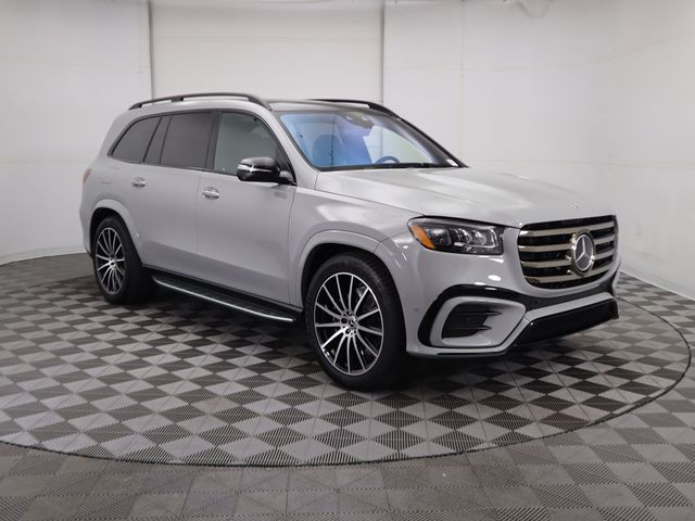 2025 Mercedes-Benz GLS 580