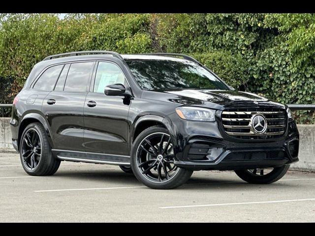 2025 Mercedes-Benz GLS 580