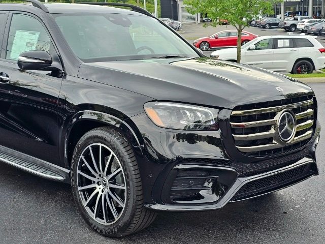 2025 Mercedes-Benz GLS 580