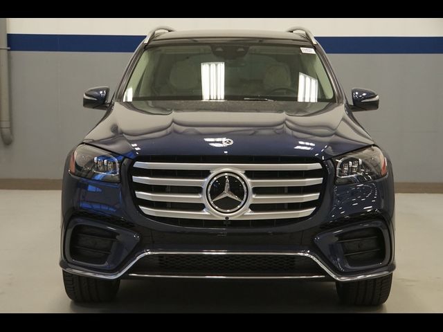 2025 Mercedes-Benz GLS 580