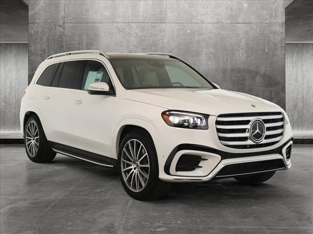 2025 Mercedes-Benz GLS 580