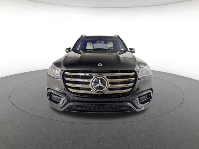 2025 Mercedes-Benz GLS 580