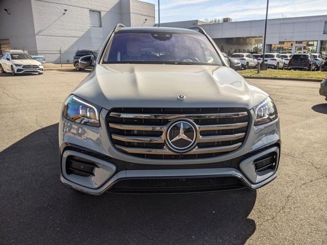 2025 Mercedes-Benz GLS 580