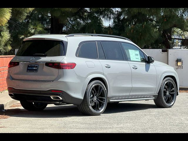 2025 Mercedes-Benz GLS 580