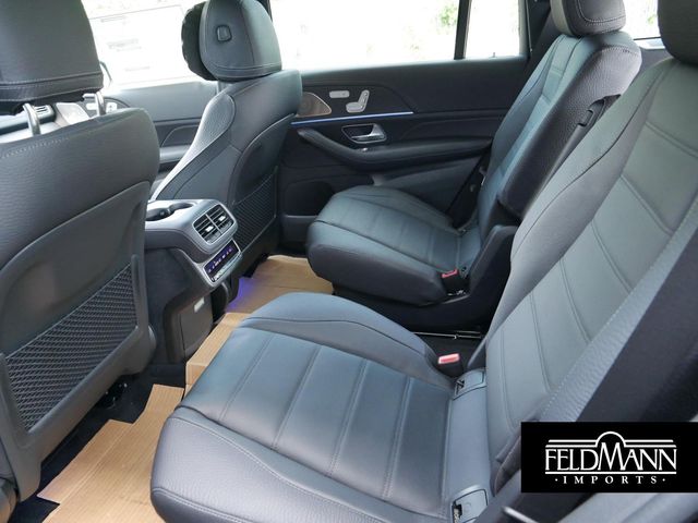 2025 Mercedes-Benz GLS 580