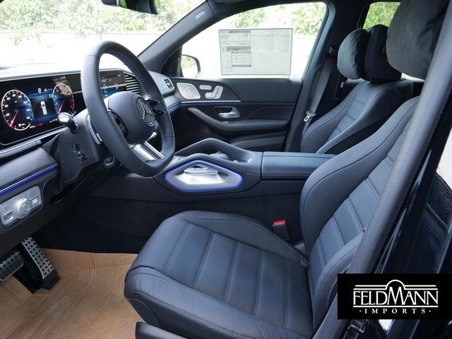 2025 Mercedes-Benz GLS 580