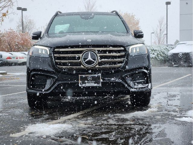 2025 Mercedes-Benz GLS 580