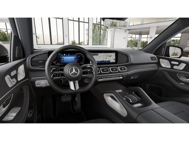 2025 Mercedes-Benz GLS 580