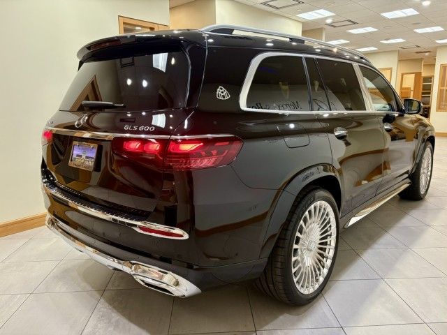 2025 Mercedes-Benz GLS Maybach 600