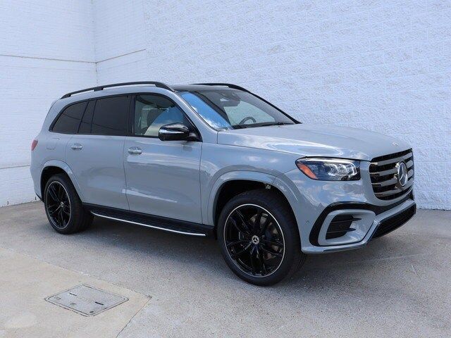 2025 Mercedes-Benz GLS 450