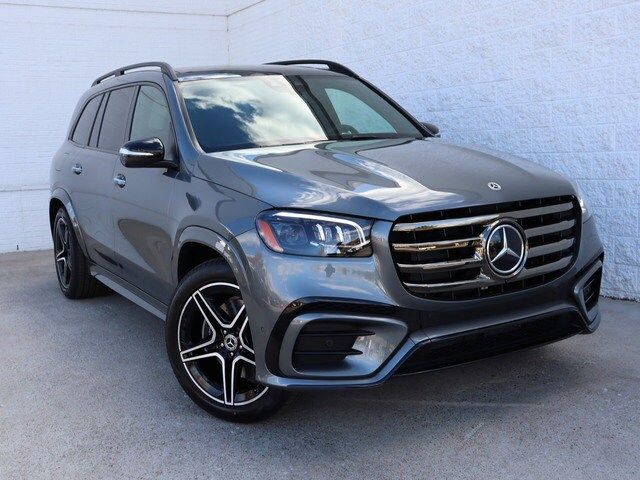 2025 Mercedes-Benz GLS 450