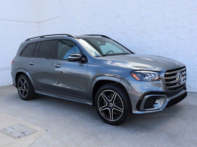 2025 Mercedes-Benz GLS 450