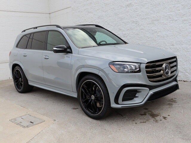 2025 Mercedes-Benz GLS 450