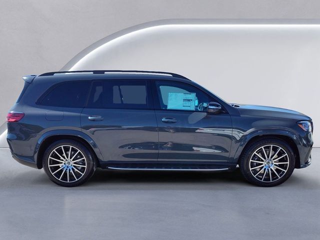 2025 Mercedes-Benz GLS 580