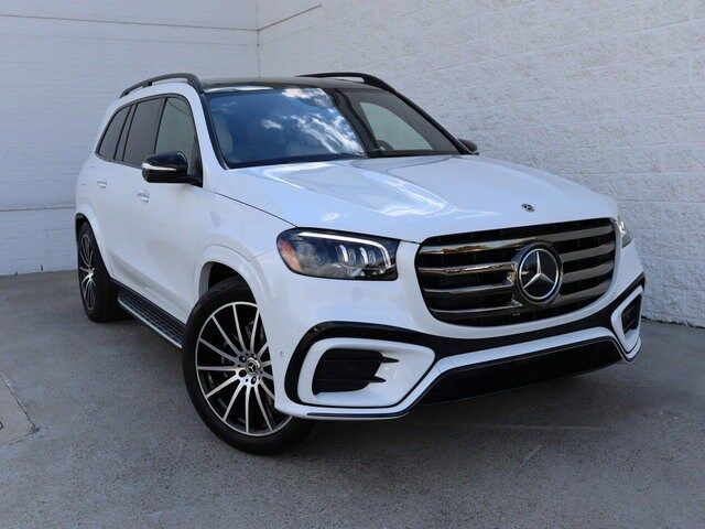 2025 Mercedes-Benz GLS 580