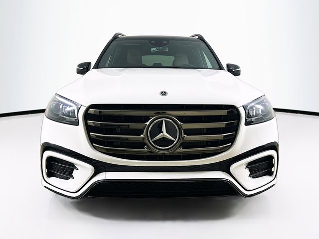 2025 Mercedes-Benz GLS 580
