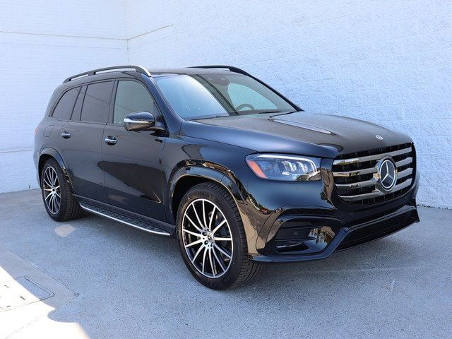 2025 Mercedes-Benz GLS 580