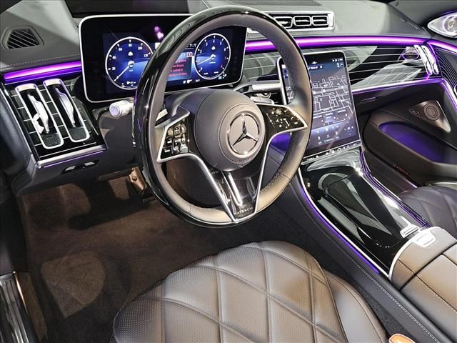 2025 Mercedes-Benz S-Class Maybach 580