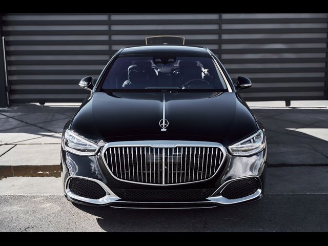 2025 Mercedes-Benz S-Class Maybach 580