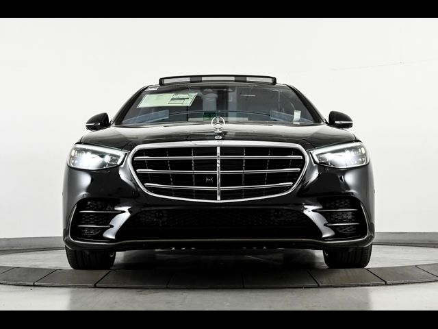 2025 Mercedes-Benz S-Class 580