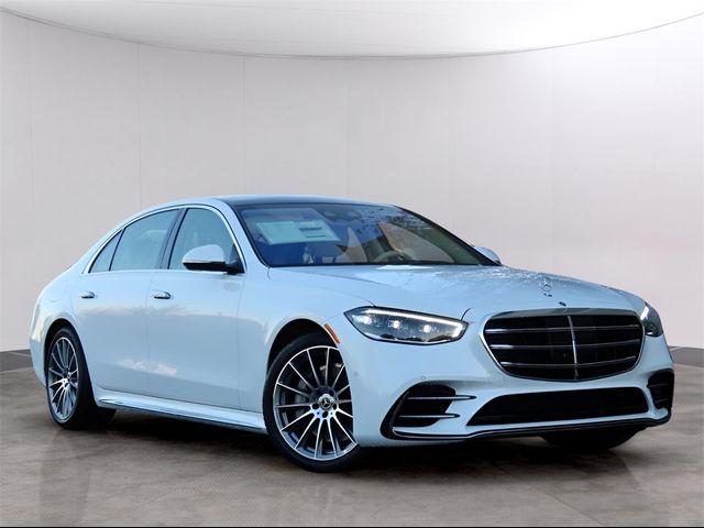 2025 Mercedes-Benz S-Class 580