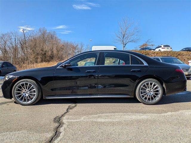 2025 Mercedes-Benz S-Class 580