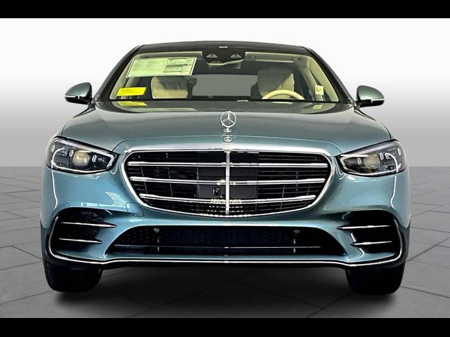 2025 Mercedes-Benz S-Class 580