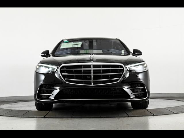 2025 Mercedes-Benz S-Class 580