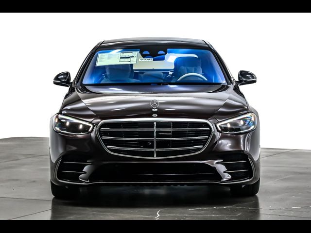 2025 Mercedes-Benz S-Class 580