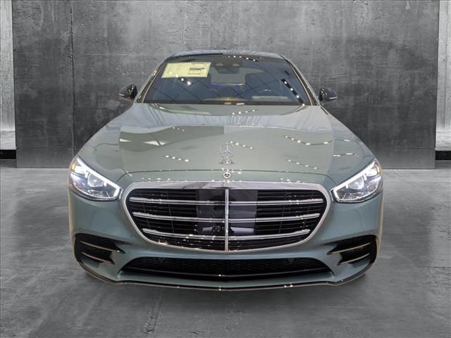 2025 Mercedes-Benz S-Class 580