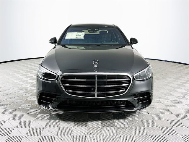 2025 Mercedes-Benz S-Class 580