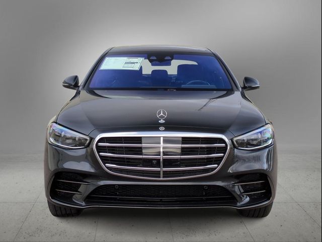 2025 Mercedes-Benz S-Class 580