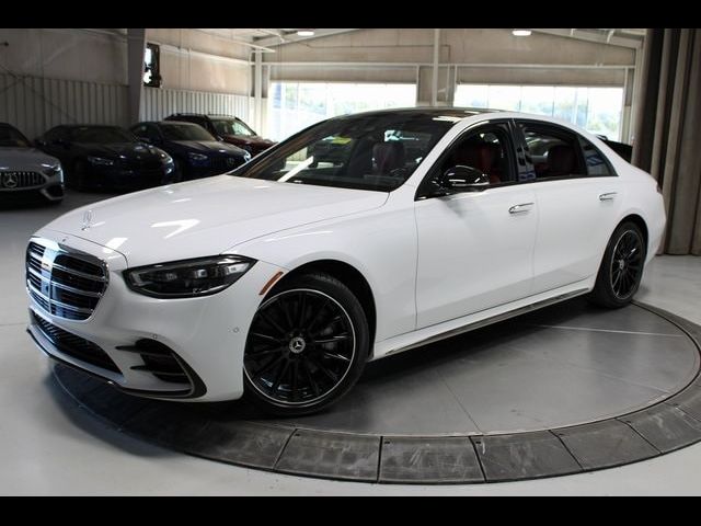 2025 Mercedes-Benz S-Class 580