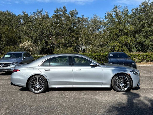 2025 Mercedes-Benz S-Class S 580e