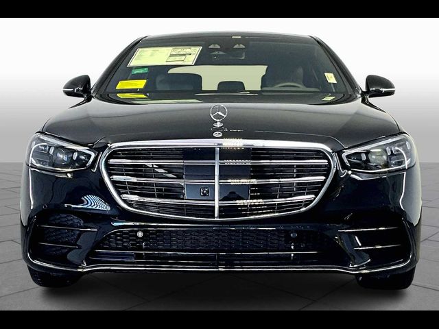 2025 Mercedes-Benz S-Class S 580e