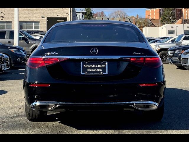 2025 Mercedes-Benz S-Class S 580e