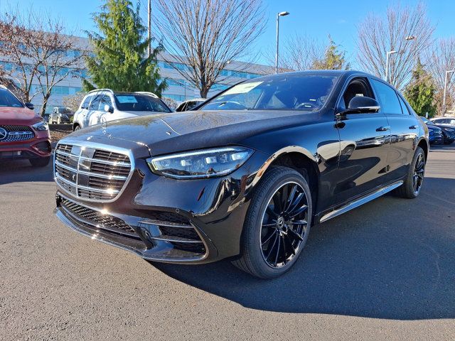 2025 Mercedes-Benz S-Class S 580e