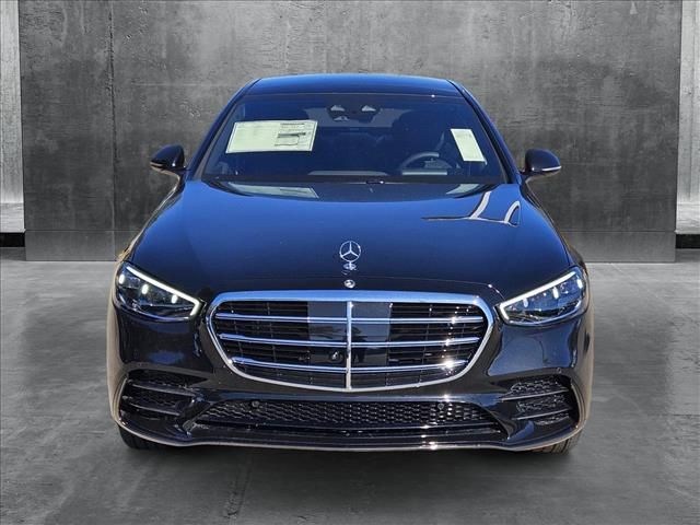 2025 Mercedes-Benz S-Class S 580e