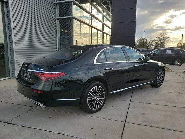 2025 Mercedes-Benz S-Class S 580e