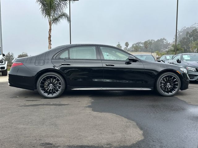 2025 Mercedes-Benz S-Class S 580e