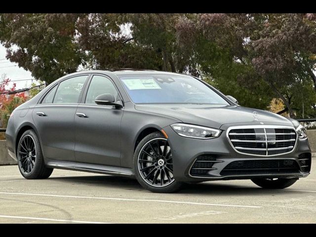 2025 Mercedes-Benz S-Class S 580e