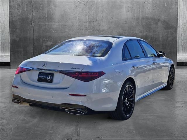 2025 Mercedes-Benz S-Class S 580e