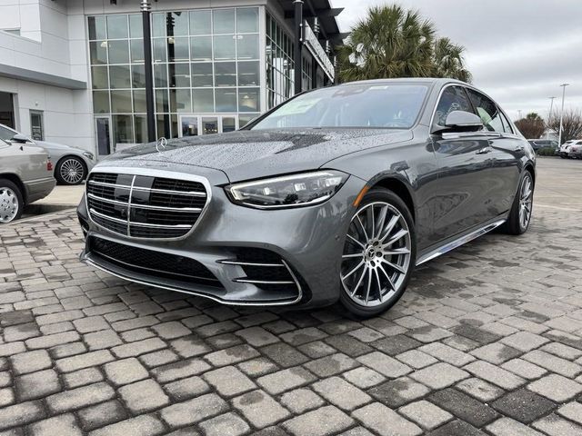 2025 Mercedes-Benz S-Class S 580e