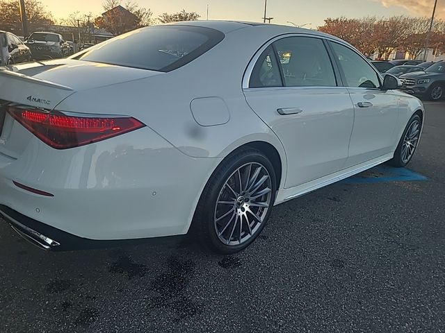 2025 Mercedes-Benz S-Class S 580e