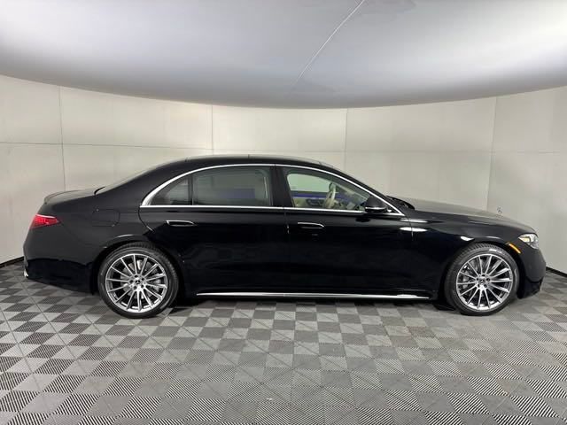 2025 Mercedes-Benz S-Class S 580e