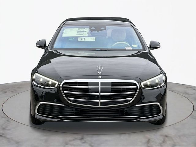 2025 Mercedes-Benz S-Class S 580e