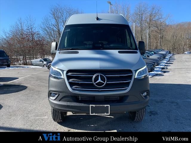 2025 Mercedes-Benz Sprinter Base