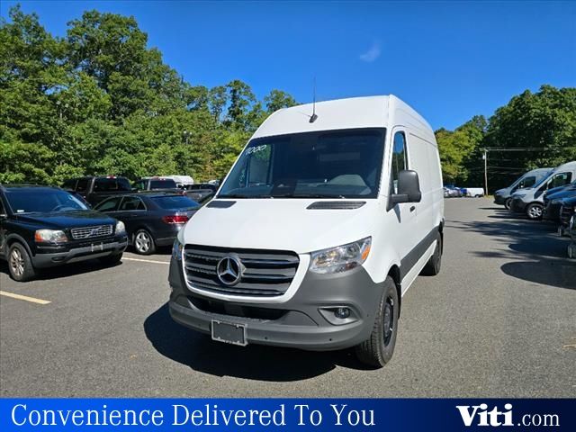 2025 Mercedes-Benz Sprinter Cargo